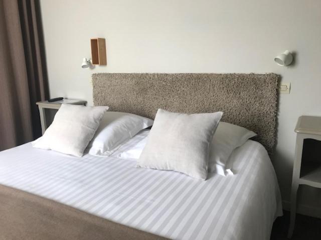 Hotel La Petite Auberge آريس المظهر الخارجي الصورة